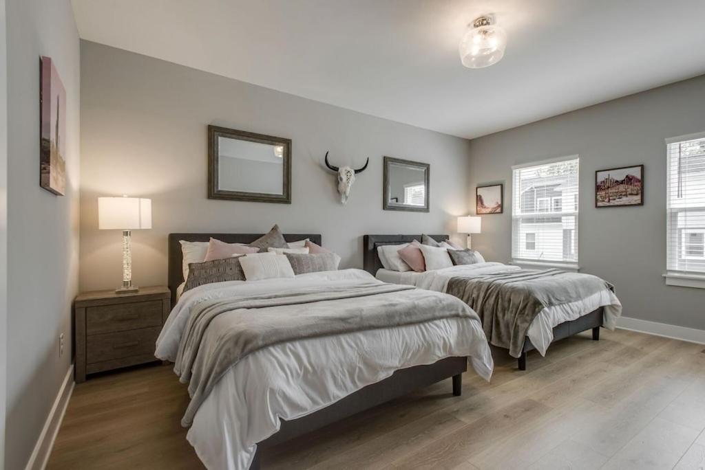 Classy, Cozy, Close To Downtown ナッシュビル エクステリア 写真