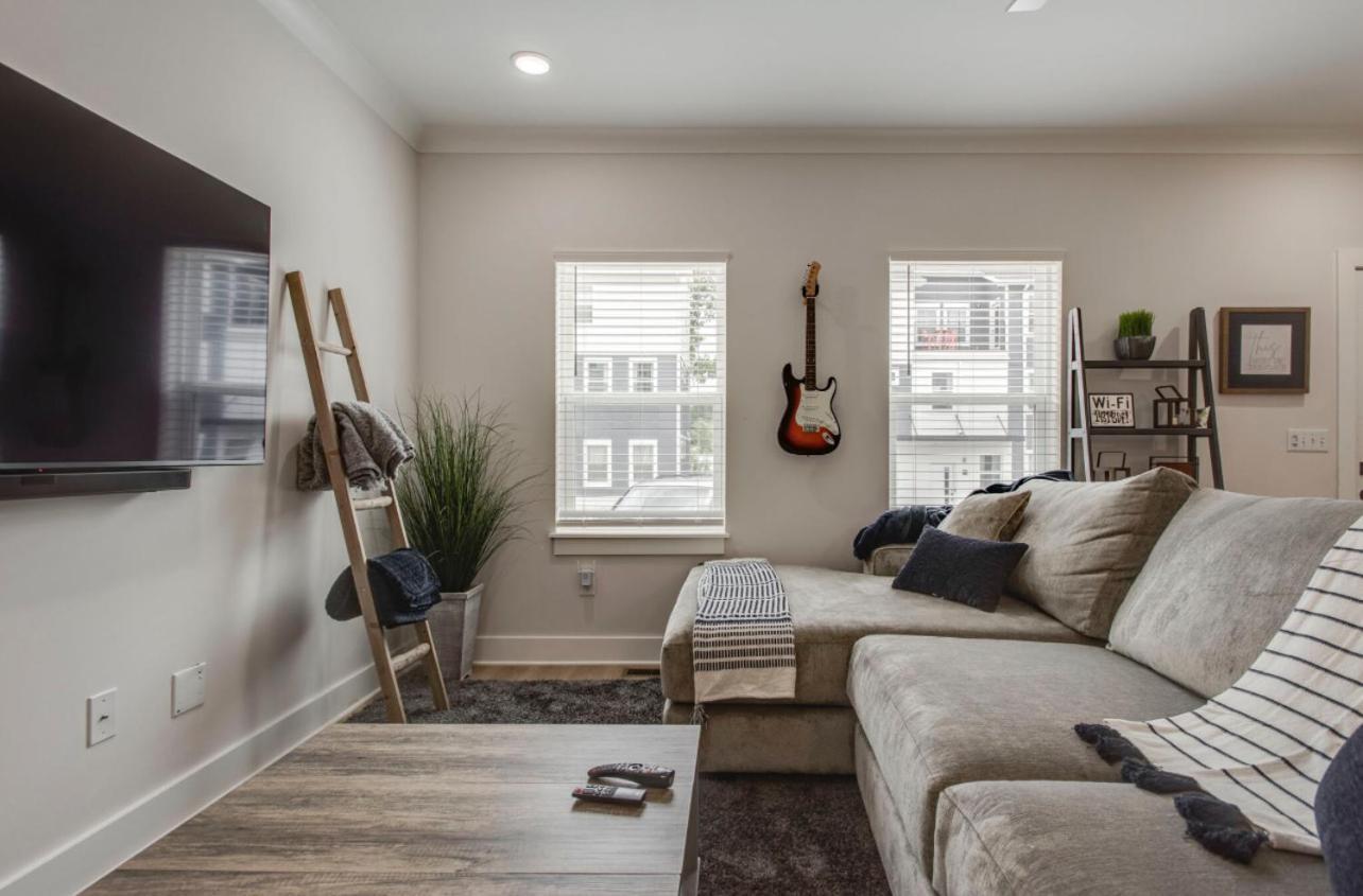 Classy, Cozy, Close To Downtown ナッシュビル エクステリア 写真